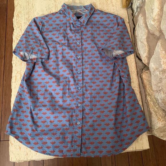 Wild fang The Essential button-up lip print size 1X - Picture 10 of 12